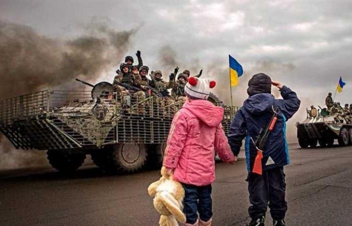 «تردد اسمها بالحرب الروسية الأوكرانية».. خبير عسكري يكشف تفاصيل بشأن الأسلحة البيولوجية