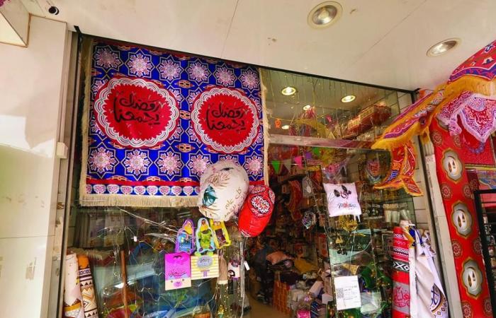 فانوس رمضان يتصدر مبيعات محلات الزينة