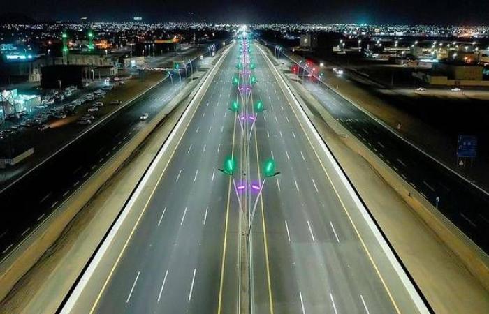 "النقل" السعودية تستعرض جهود الوصول للمركز السادس عالمياً في جودة الطرق