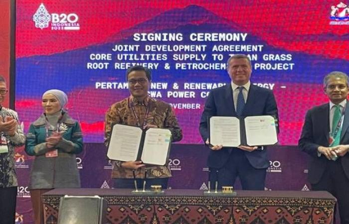 أكوا باور توقع اتفاقية مشروع مصفاة بإندونيسيا لتطوير إمدادات المرافق الأساسية