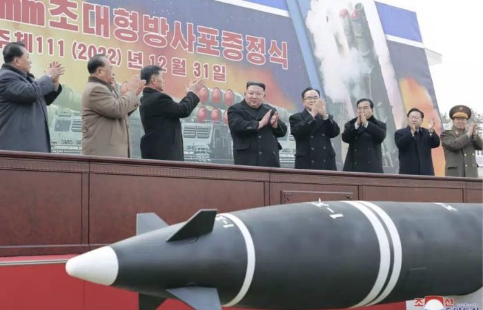 كيم يأمر بتوسيع أسي لترسانة الأسلحة النووية