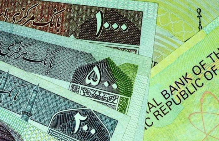 وصمة الإرهاب تدمر العملة الإيرانية