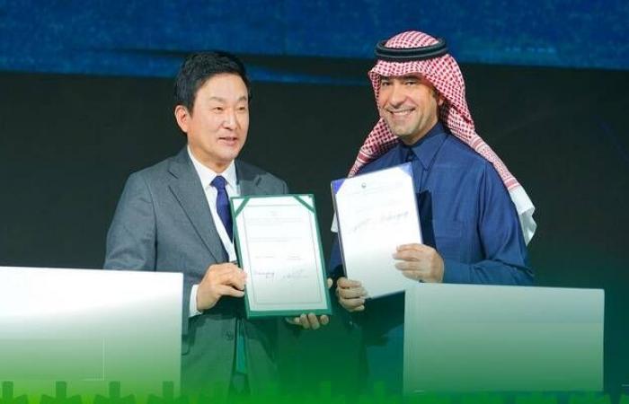 السعودية وكوريا الجنوبية توقعان برنامجا تنفيذيا للتعاون الثنائي بالمدن الذكية