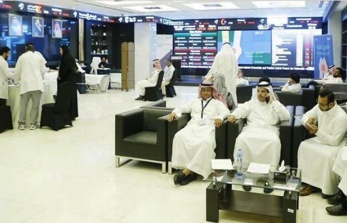 الأجانب يسجلون 316 مليون ريال صافي شراء بسوق الأسهم السعودية خلال أسبوع