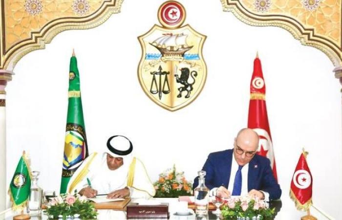 مجلس التعاون الخليجي يوقع مذكرة تفاهم مع تونس