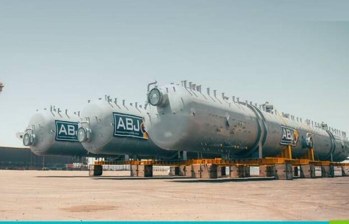 ميناء الملك فهد يستقبل شحنات ثقيلة لـ"سامسونج" لتنفيذ مشروع "المتقدمة" بالجبيل