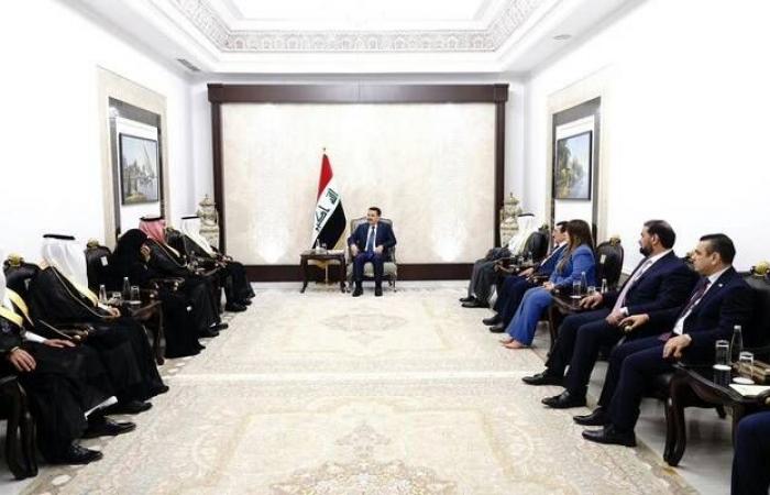 رئيس الوزراء العراقي يستقبل وفدا سعوديا ويؤكد أهمية تعزيز العلاقات بين البلدين