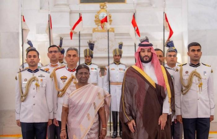 ولي العهد ورئيسة الهند يعقدان اجتماعا بالقصر الرئاسي في نيودلهي