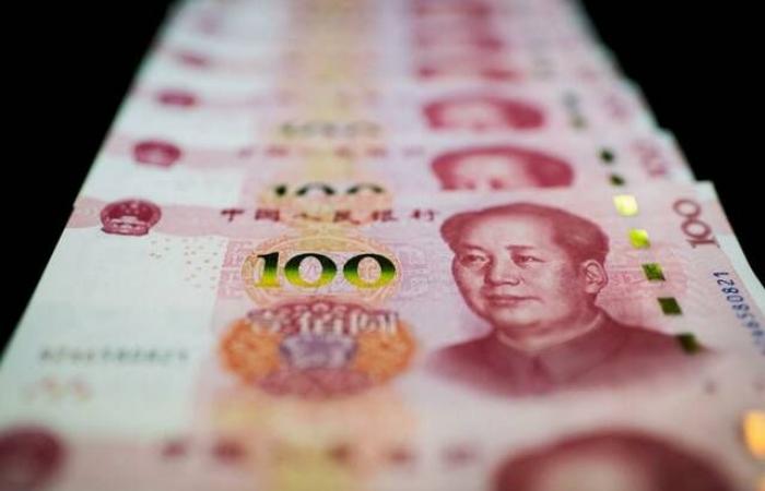 اليوان يرتفع مع تحذير الصين من عمليات المضاربة