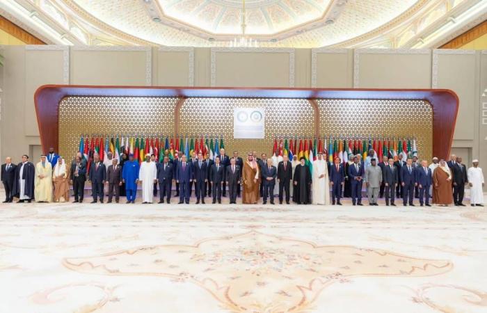 مشروع بيان القمة العربية الإسلامية: لا سلام دون حل الدولتين