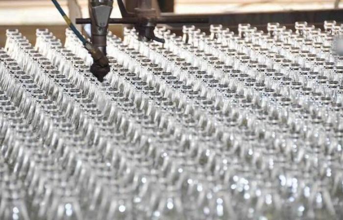 "زجاج": إضافة خط سادس لإنتاج 25 ألف طن سنوياً من العبوات الزجاجية
