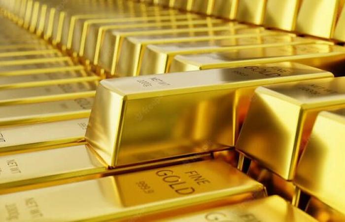 استقرار أسعار الذهب وسط ترقب بيانات التضخم الأمريكي