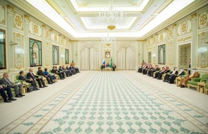 في ختام زيارة بوتين للمملكة.. السعودية وروسيا تؤكدان أهمية استمرار تعاون "أوبك+"