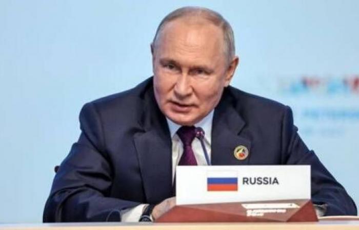 بوتين: لا يمكن لأحد أن يبطئ التنمية في روسيا