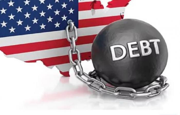 ارتفاع ديون الأسر الأمريكية إلى 17.5 تريليون دولار بنهاية 2023