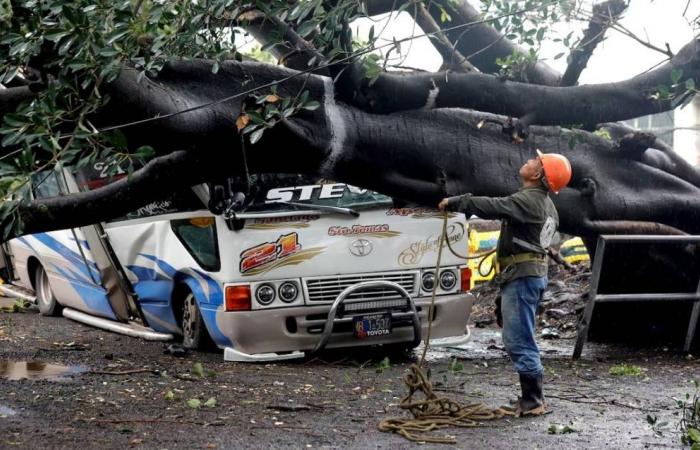 30 قتيلا بعد عواصف ممطرة في أمريكا الوسطى