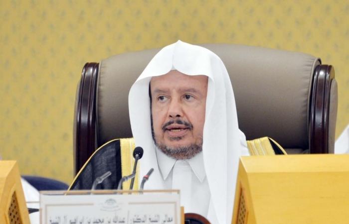 رئيس الشورى يبدأ زيارة رسمية إلى البحرين