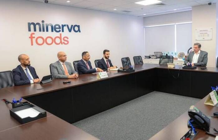 وزير الصناعة يبحث مع "منيرفا فودز" البرازيلية فرص الاستثمار بصناعة الأغذية