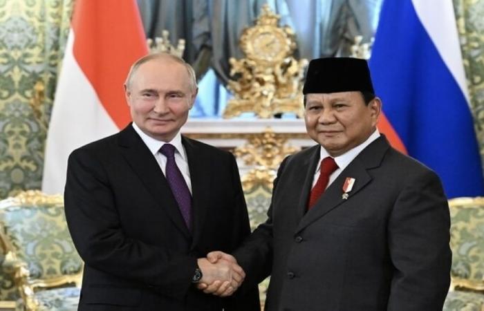 بوتين يجري محادثات مع الرئيس الإندونيسي المنتخب