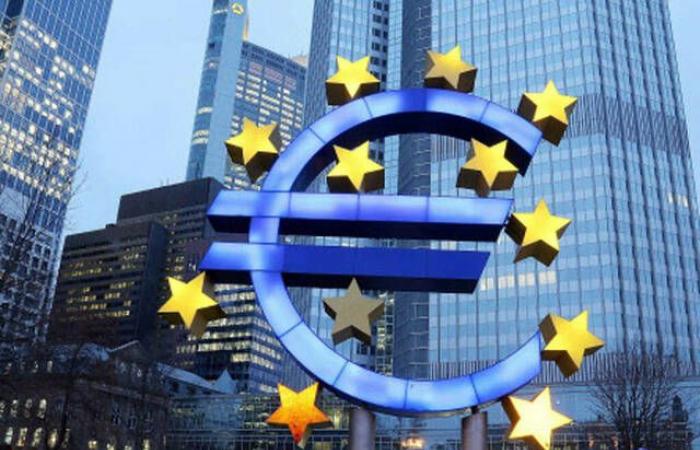 تضخم منطقة اليورو يتجاوز التوقعات ويرتفع إلى 2.6%