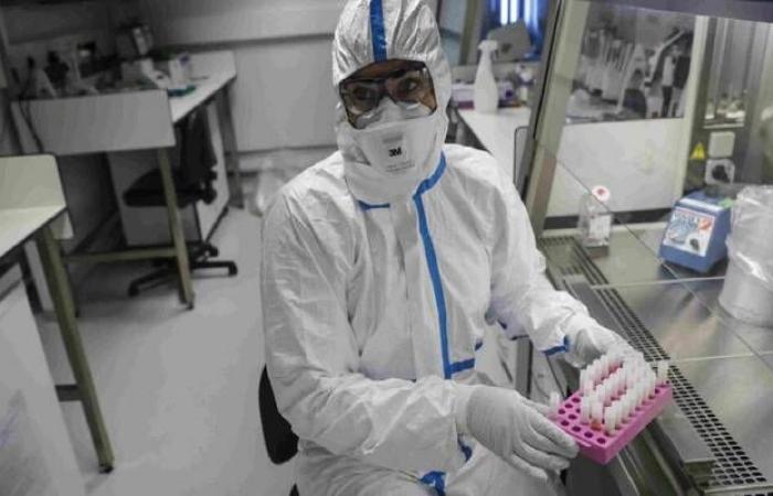 منظمة الصحة العالمية تحذّر من فيروس "كورونا": لا يزال موجوداً معنا