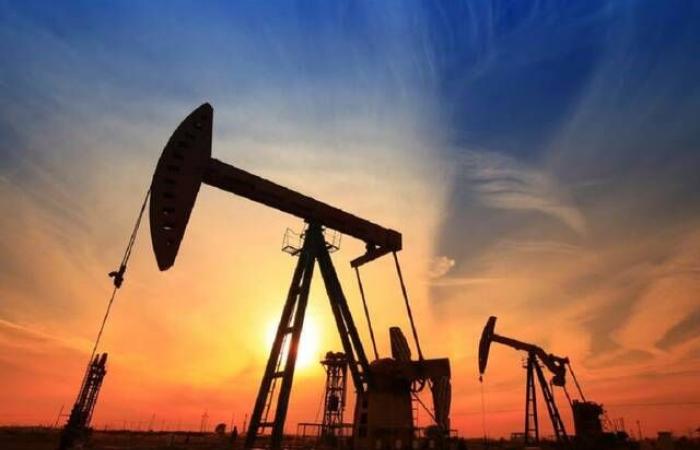 ارتفاع النفط بدعم بيانات أمريكية والتوترات الجيوسياسة