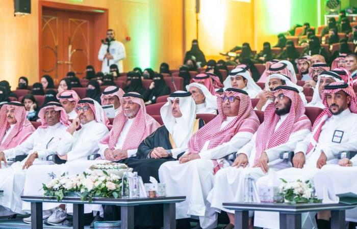 جامعة الملك خالد تنظم ندوة التنمية المستدامة وآفاقها المستقبلية بعسير