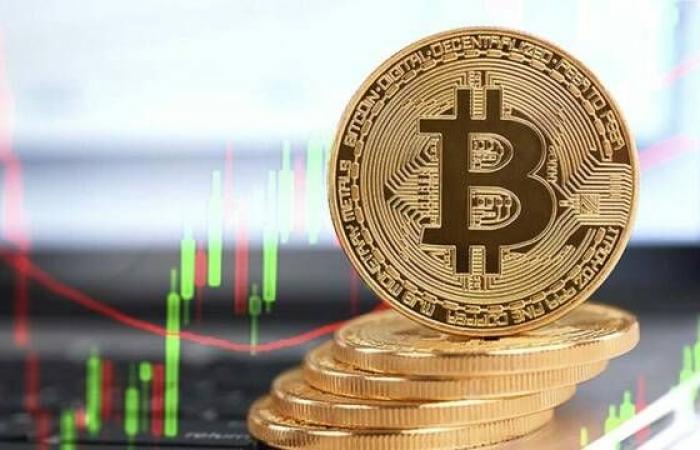 ارتفاع بيتكوين قرب 90 ألف دولار بدعم فوز ترامب