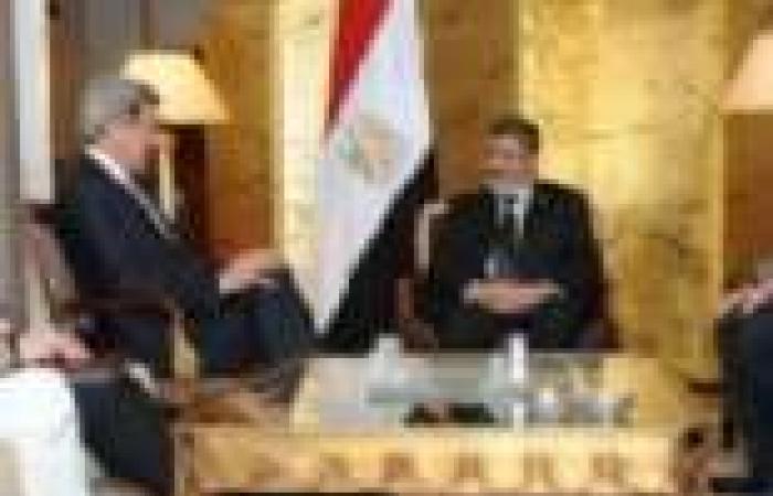 «كيرى» مهدداً «مرسى»: الإصلاح الاقتصادى قبل المساعدات الأمريكية