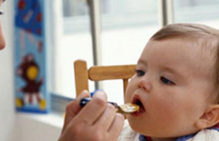 دراسة: التغير فى الأنمطة الغذائية وراء ظاهرة السمنة عند الأطفال