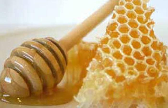 العسل الأبيض خير بلسم لجفاف الجلد