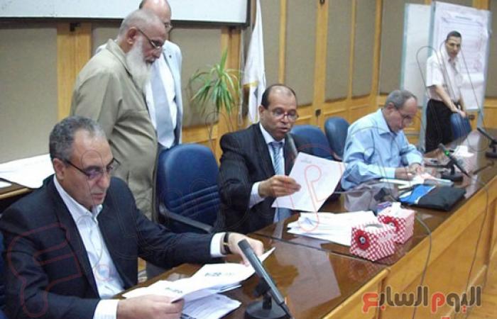 إعادة انتخابات رئاسة جامعة أسيوط بين أعلى الحاصلين على الأصوات