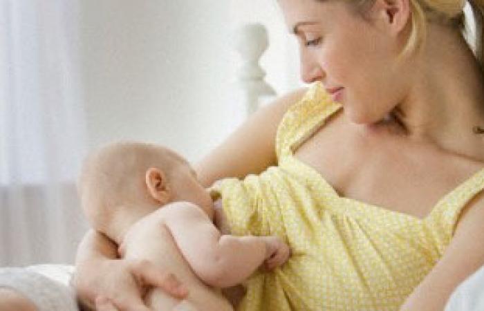 إحصائية: نصف الأمريكيات يرضعن أطفالهن حتى بلوغهم الشهر السادس