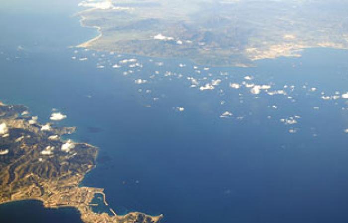 جبل طارق واحة اقتصادية مزدهرة وسط أسبانيا متأزمة