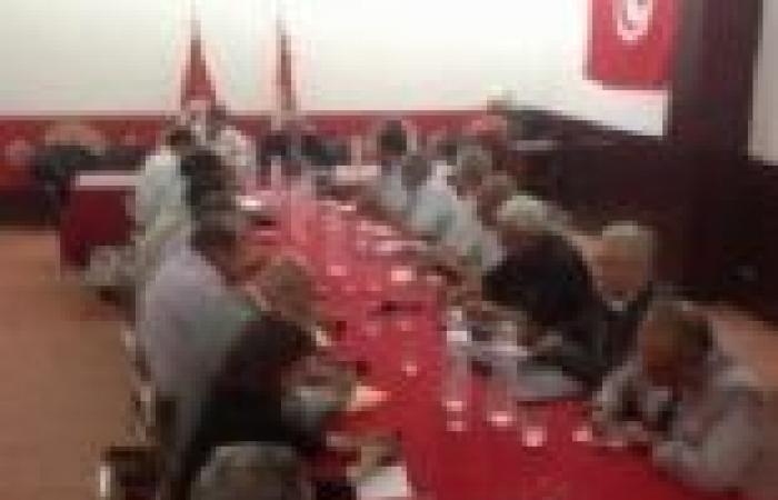 أكبر حزب معارض في تونس يعلن دعم جبهة الإنقاذ الوطني