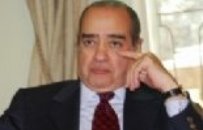 الديب: الببلاوي ليس نائبا للحاكم العسكري.. ووضع مبارك قيد الإقامة الجبرية في صالح مصر