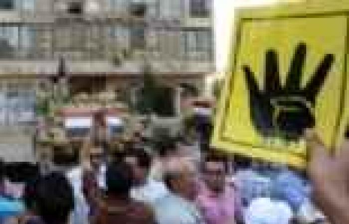 مناوشات بين مسيرة "الإخوان" وأهالي "أبو حماد" بسبب الهتاف ضد الجيش