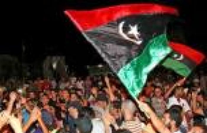 مجلس محلي مصراتة الليبية يعلن سحب ثوار المدينة من طرابلس