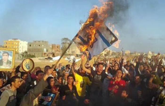 الإخوان يحرقون علم إسرائيل وأمريكا بكفر الشيخ