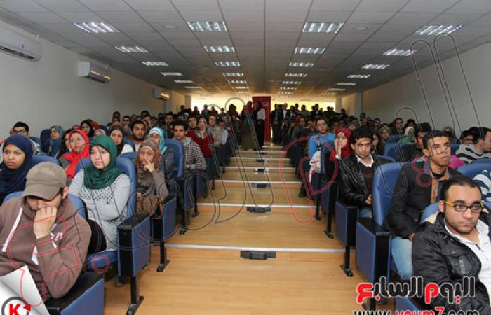 بالصور..نموذج "كى فيكتور" بهندسة القاهرة يستأنف محاضرات تأهيل الطلاب
