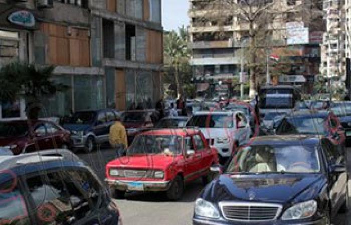 كثافات مرورية ببعض محاور القاهرة والجيزة بسبب زيادة الأحمال
