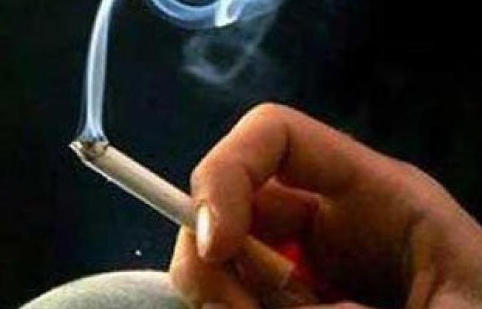 معهد الطب الأمريكى IOM: يجب رفع السن القانونى لشراء السجائر إلى 21عاما