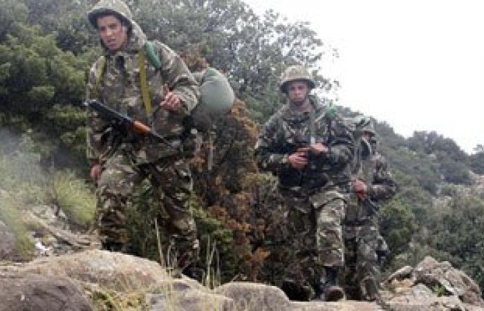 الجيش الجزائرى يشن عملية تمشيط واسعة بحثا عن إرهابيين تسللوا للبلاد