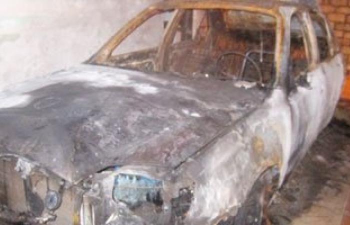 إصابة شخصين فى انقلاب سيارة ربع نقل وتفحمها بطريق "إدفو - مرسى علم"