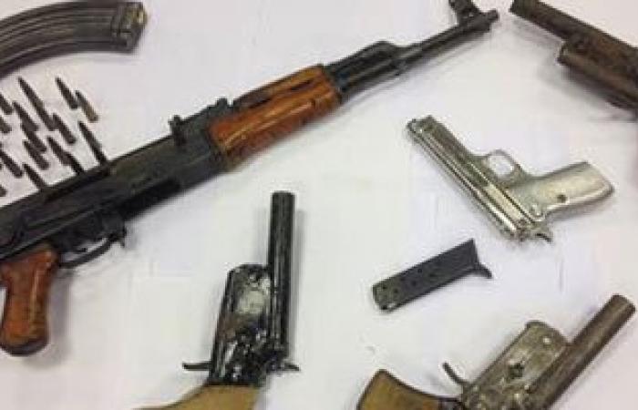 ضبط 3 أسلحة نارية و4 كيلو بانجو و747 مخالفة مرورية فى بنى سويف