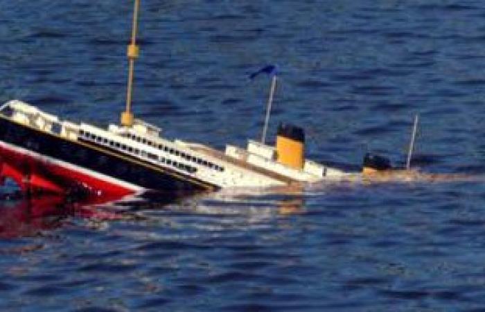 غرق سفينة بالبحر الأحمر على متنها 37 شخصاً فى طريقها لميناء ضبا