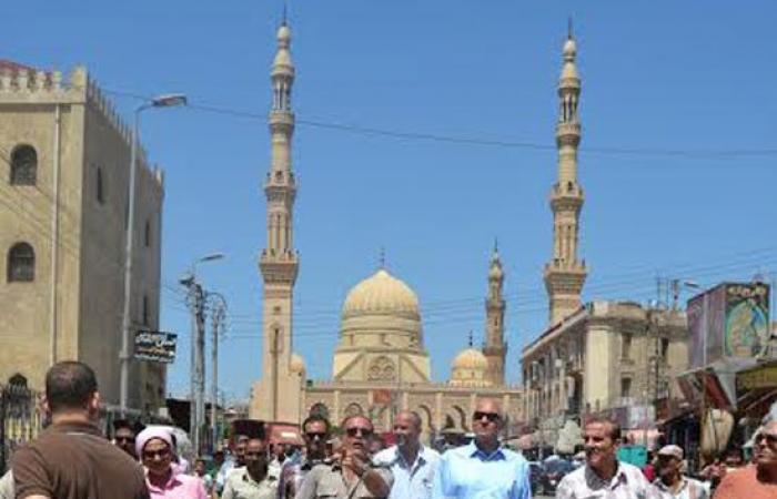 بالصور.. محافظ الغربية يأمر بسرعة إزالة الإشغالات بميدان السيد البدوى