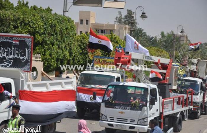 بالصور.. كرنفال بالسيارات فى شوارع الوادى الجديد احتفالا بافتتاح القناة