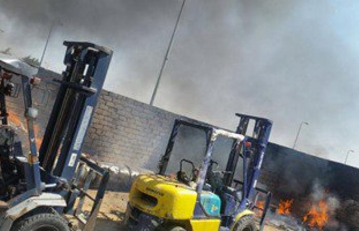 السيطرة على حريق مخلفات بقطعة أرض تابعة لمصنع زيوت فى البحيرة