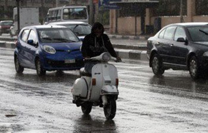 بالصور.. موجة من الطقس السيئ وأمطار غزيرة تضرب القاهرة والمحافظات